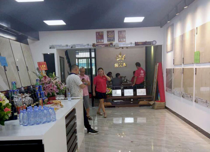 陶瓷一线品牌银河集团9873cm瓷砖澄海店十一开业，好礼、优惠送一直