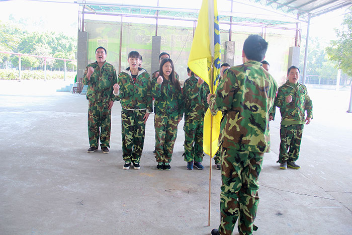 2017年2月13-15日，银河集团9873cm“虎狼道”户外拓展训练圆满竣事