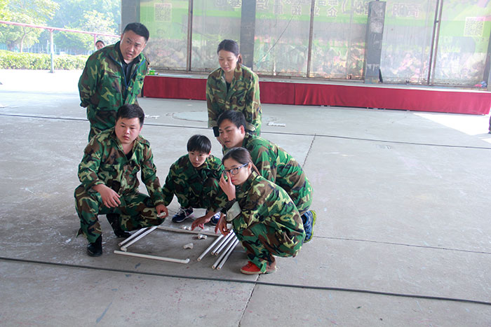 2017年2月13-15日，银河集团9873cm“虎狼道”户外拓展训练圆满竣事